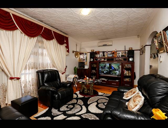 3 BEDROOM FREEHOLD FOR SALE IN AVOCA